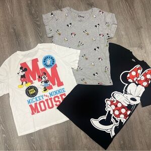 Disney Tee Shirt Bundle🎡🐭